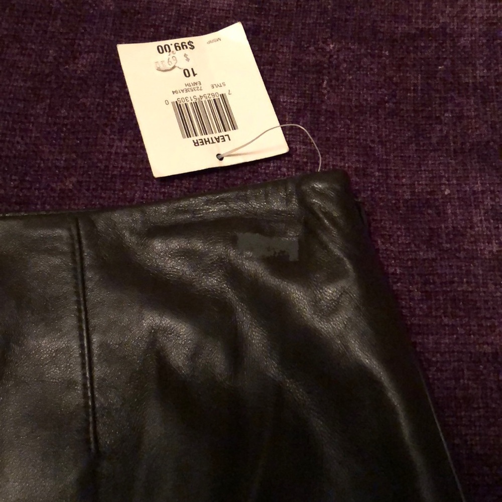 Skirt - Picture 2 of 5